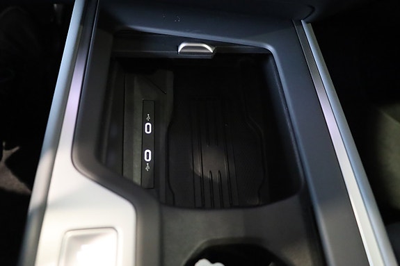 Volkswagen Passat 29 of 30