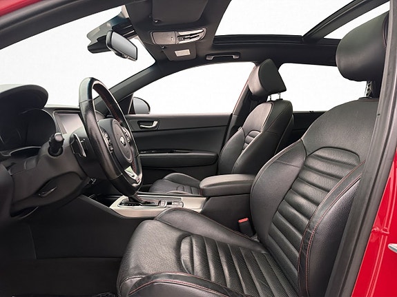 Kia Optima 12 of 30