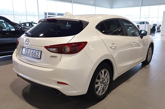 Mazda 3 5 of 26