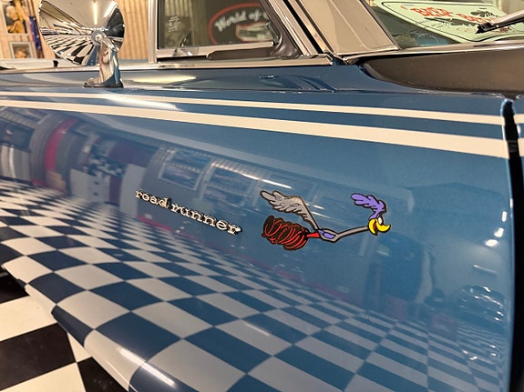 Plymouth Roadrunner 5 of 28