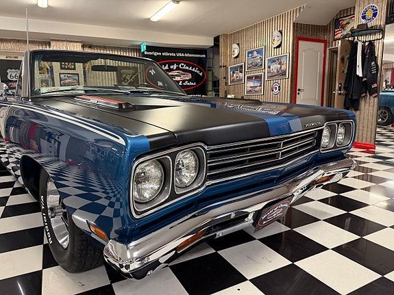 Plymouth Roadrunner 3 of 28