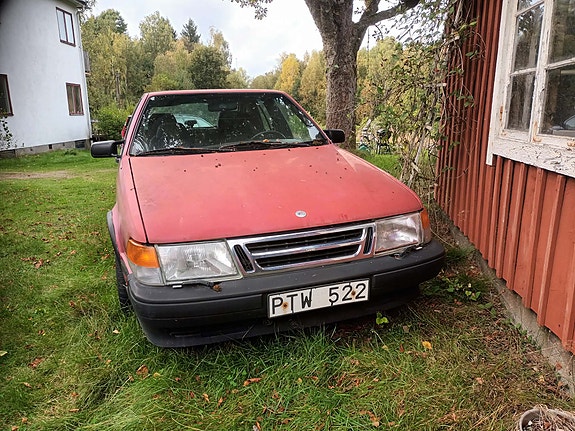 Saab 9000 2 of 4