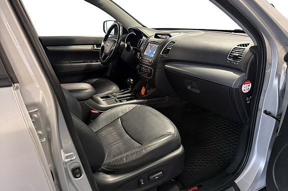 Kia Sorento 14 of 22