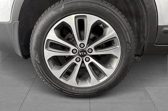 Kia Sorento 8 of 22