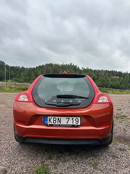 Volvo C30 3 of 4