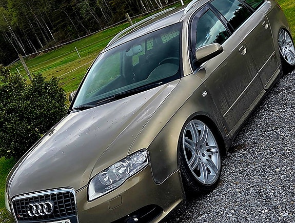 Audi A4 4 of 4