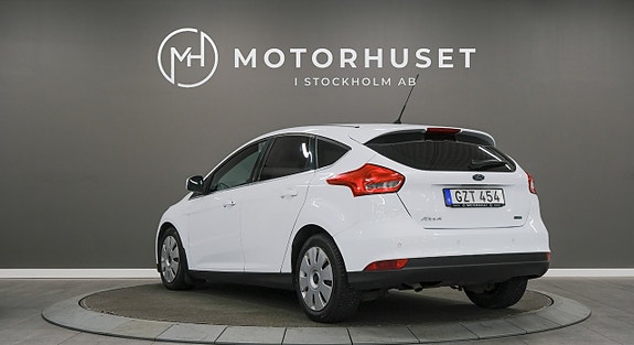 Ford Focus 4 of 17