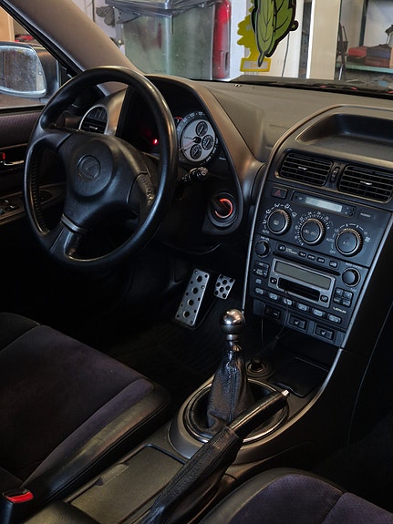 Lexus IS200 5 of 8