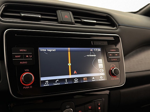 Nissan Leaf 24 of 30