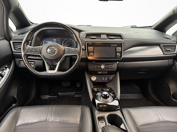 Nissan Leaf 16 of 30