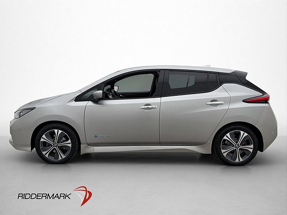 Nissan Leaf 5 of 30