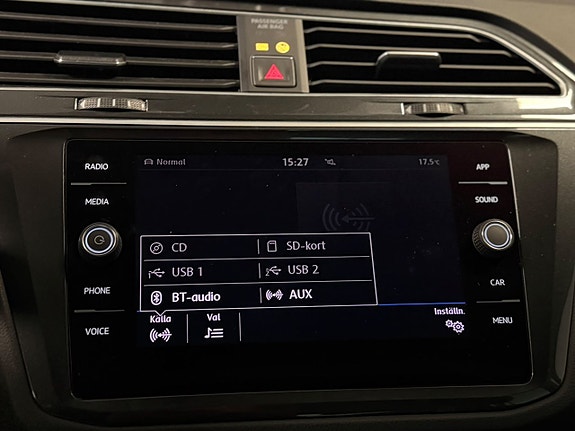 Volkswagen Tiguan 11 of 21