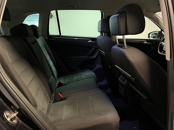 Volkswagen Tiguan 15 of 21