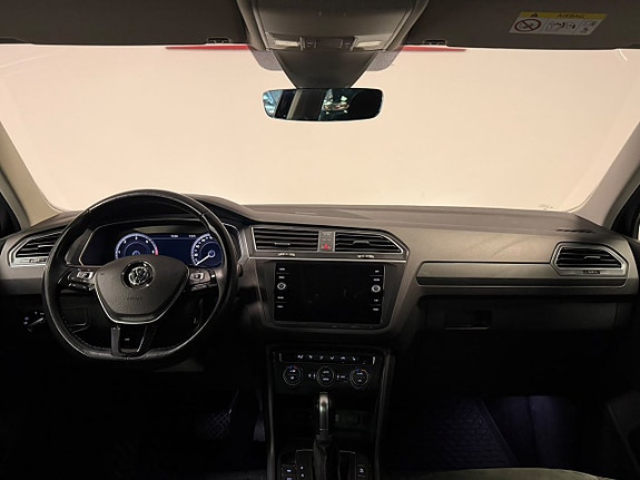 Volkswagen Tiguan 21 of 21