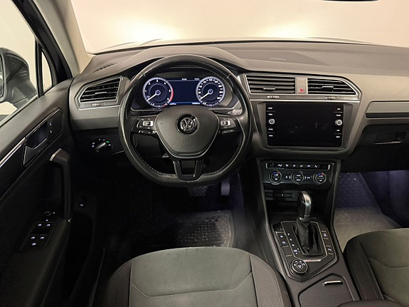Volkswagen Tiguan 13 of 21