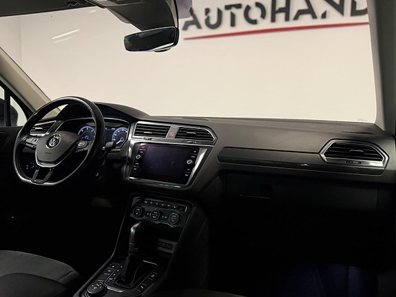 Volkswagen Tiguan 9 of 21