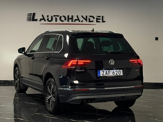 Volkswagen Tiguan 4 of 21