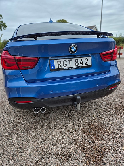 BMW 320d 14 of 14