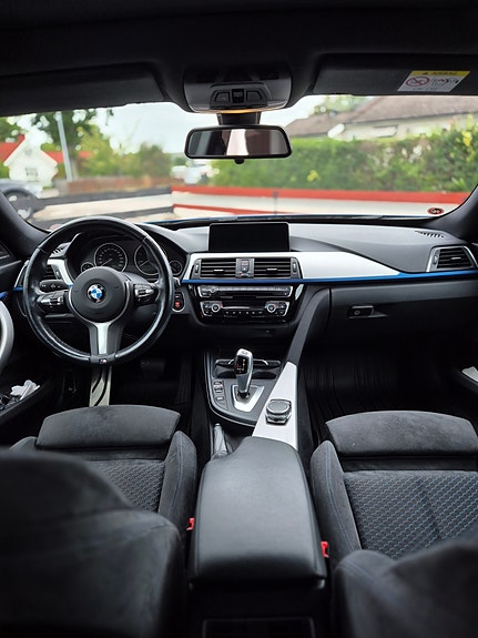 BMW 320d 5 of 14