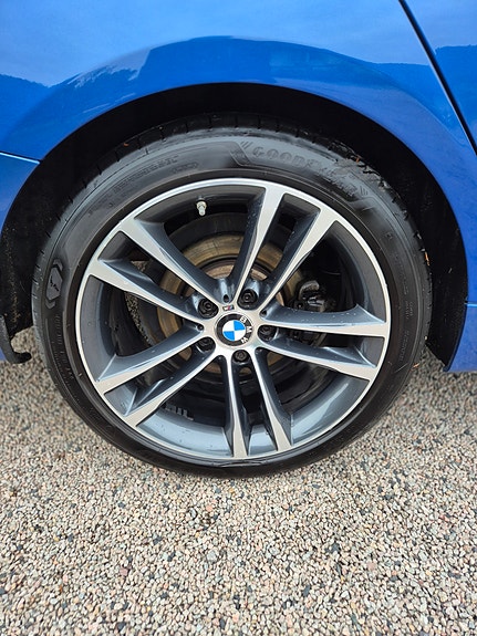 BMW 320d 12 of 14