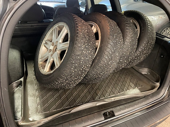 Volvo V70 20 of 20