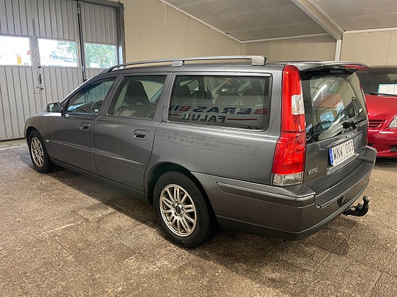 Volvo V70 6 of 20