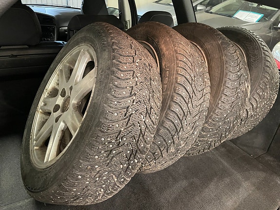Volvo V70 20 of 20