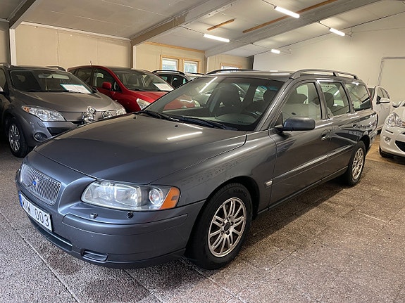 Volvo V70 5 of 20