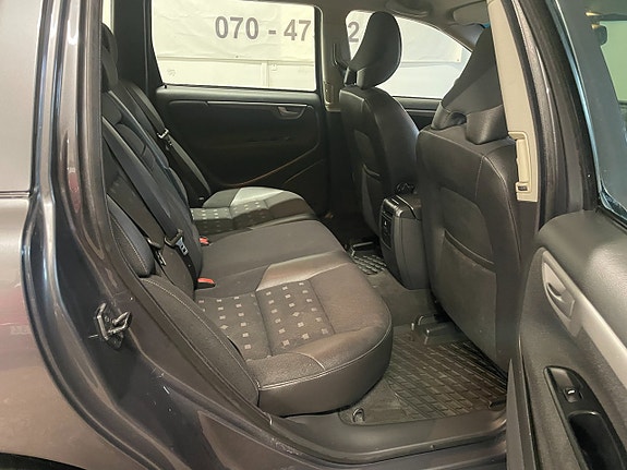 Volvo V70 17 of 20