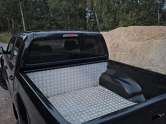 Volkswagen Amarok 4 of 8
