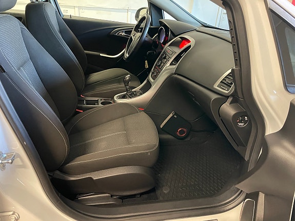 Opel Astra 15 of 22