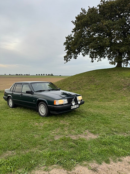 Volvo 940 2 of 28
