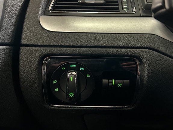 Skoda Superb 23 of 27