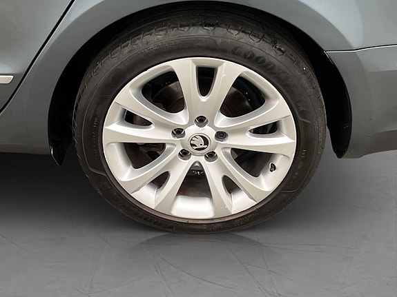 Skoda Superb 25 of 27