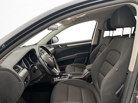 Skoda Superb 12 of 27