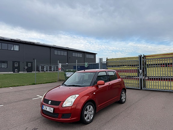 Suzuki Swift 6 of 8