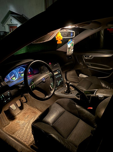Volvo V70 4 of 4