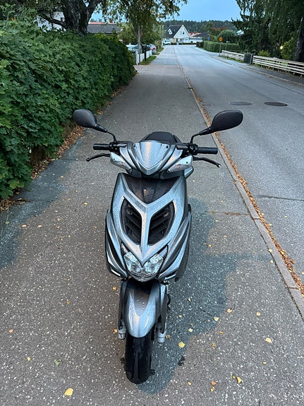 Yamaha Aerox 2-takt 8 of 10