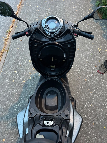 Yamaha Aerox 2-takt 7 of 10