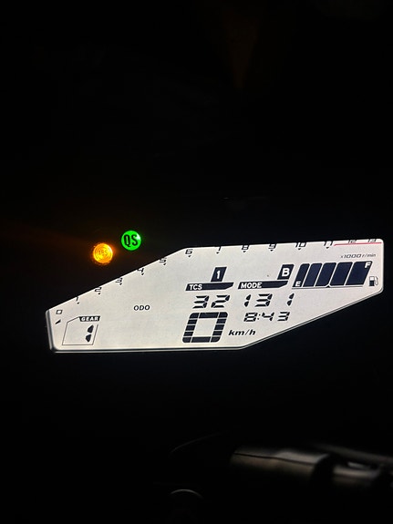 Yamaha MT-09 6 of 6