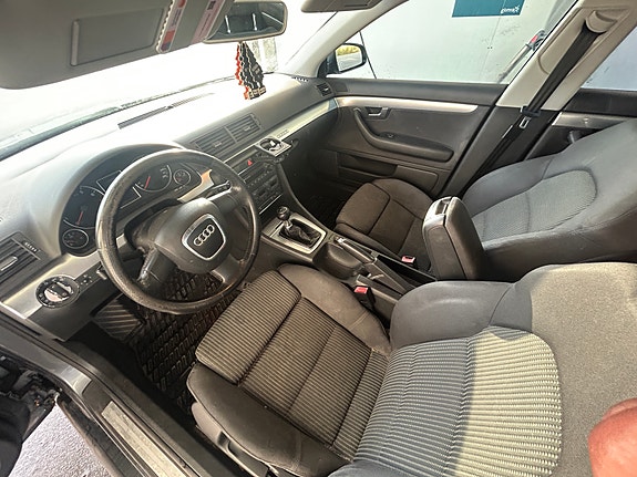 Audi A4 7 of 7