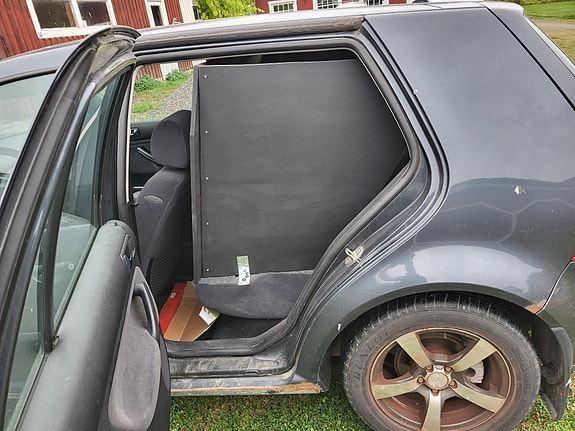 Volkswagen Golf IV 6 of 6