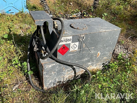 Dieseltank Wikers 300L 2 of 6
