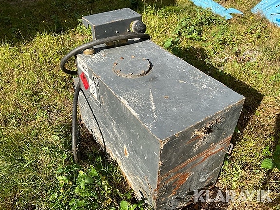 Dieseltank Wikers 300L 6 of 6