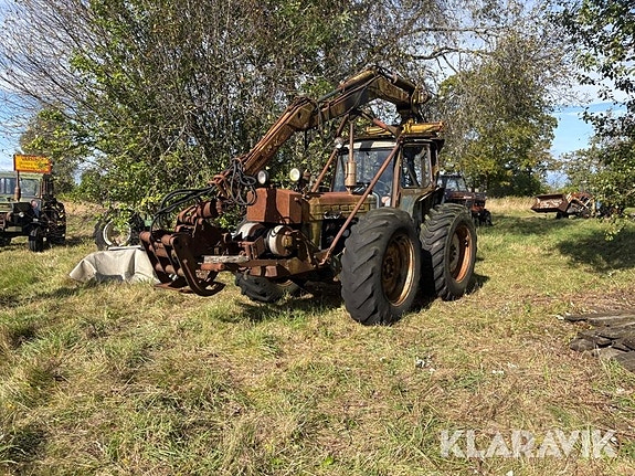 Traktor Ford County Super 4
