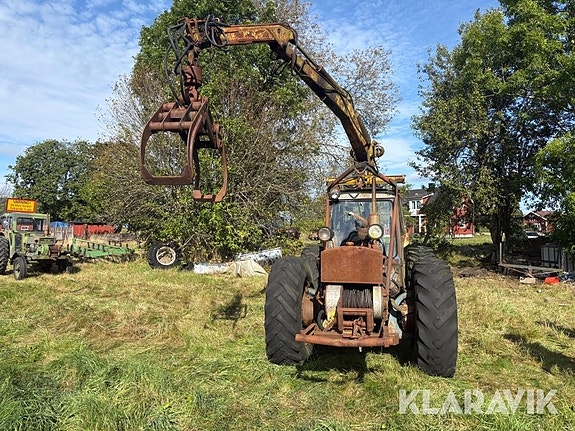 Traktor Ford County Super 4 2 of 6