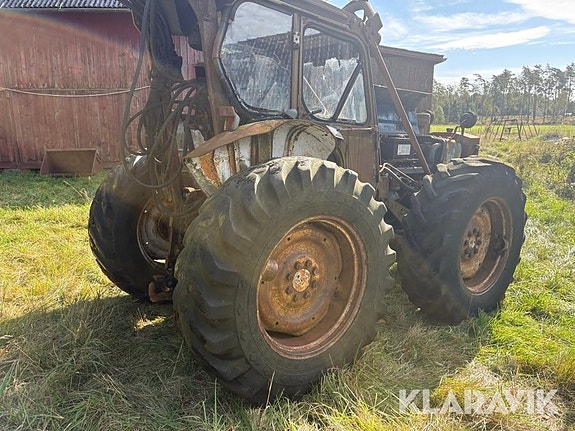 Traktor Ford County Super 4 6 of 6