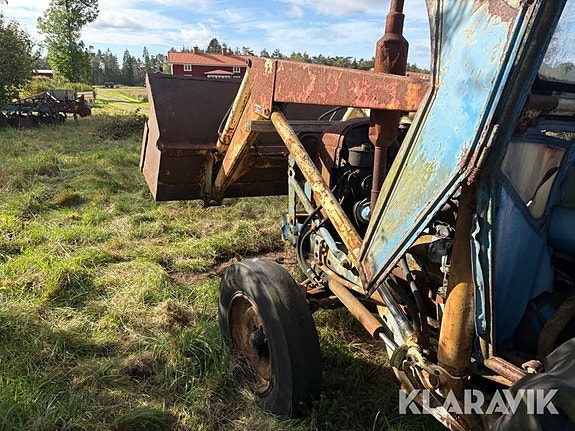 Traktorgrävare Fordson Super Major 5 of 6