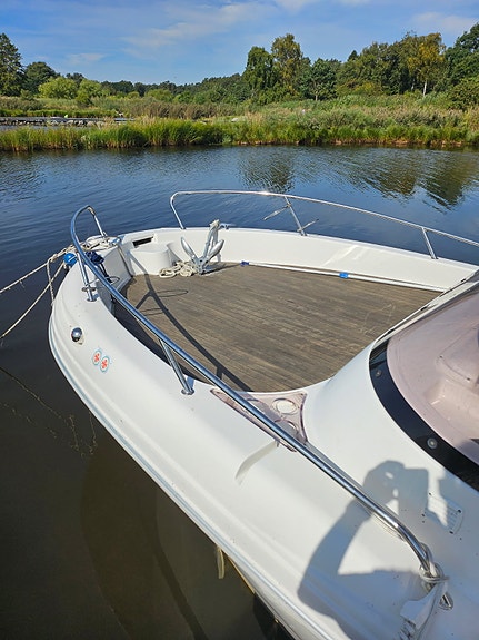 Atlantic Marine 650 – Mercury 150 hk -18 + trailer 2 of 6