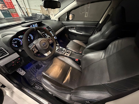 Subaru Levorg 7 of 12